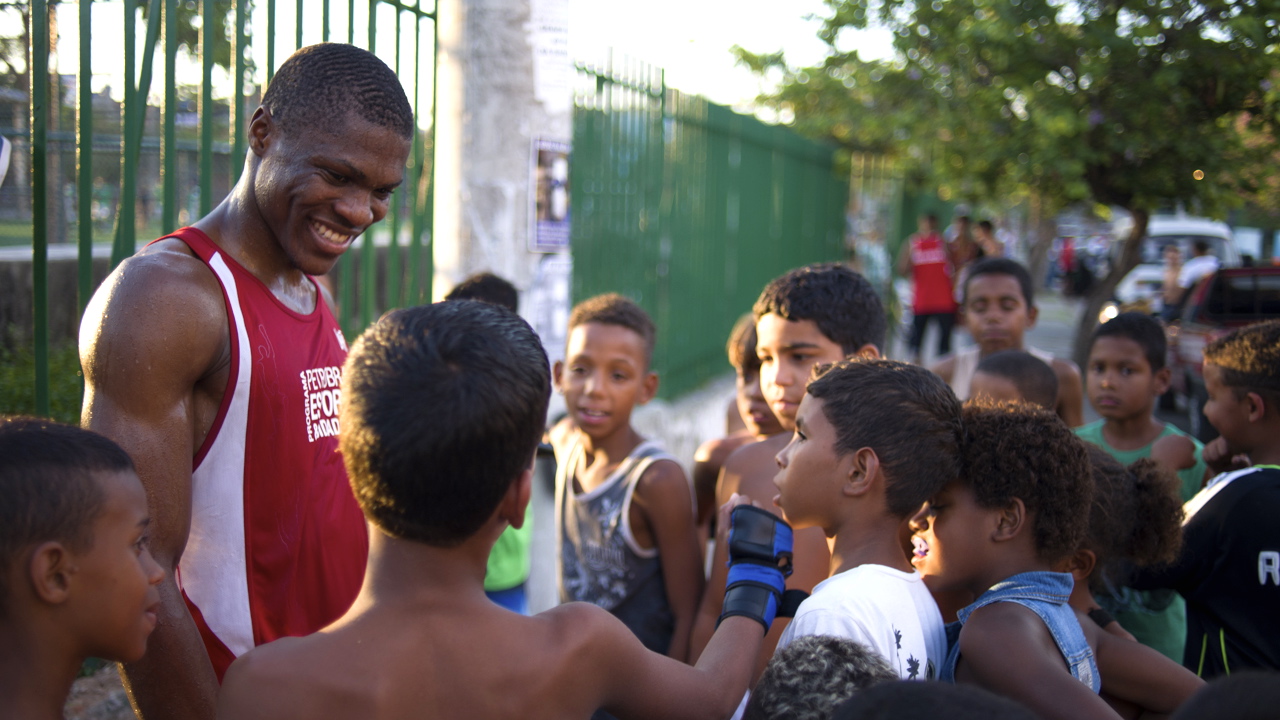 Picture of fighter Michel Willian speaking